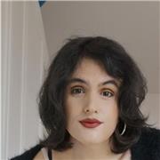 Sono Simonetta e sono laureata in lettere classiche col massimo dei voti e impartisco ripetizioni di latino e greco (ma anche italiano, inglese livello C2, è aiuto compiti in materie umanistiche) su Roma da quasi dieci anni ormai sia online sia in presenz